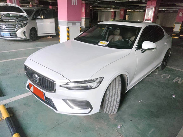 Volvo 2023 S60 48V 2.0T B4 Intelligent Escape Luxury Edition
