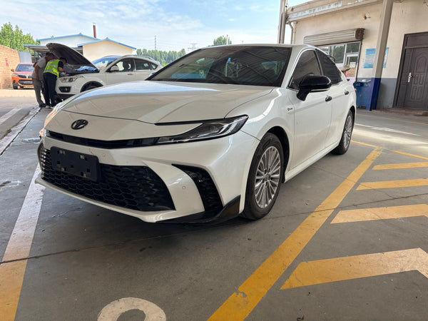 Toyota 2024 Camry Dual Engine 2.0HGVP CVT Luxury Edition
