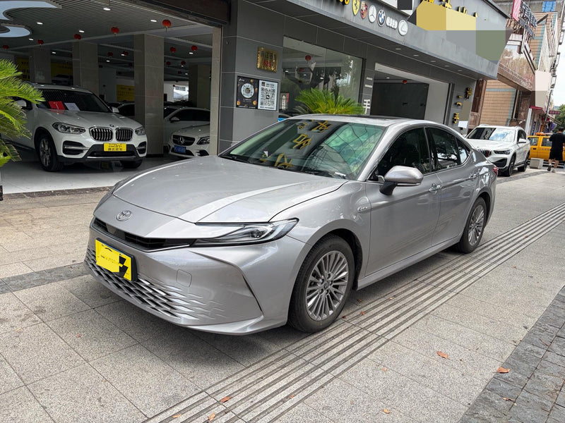 Toyota 2024 Camry Dual Engine 2.0HGVP CVT Luxury Edition