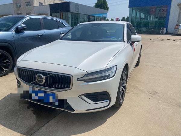 Volvo 2023 S60 48V 2.0T B4 Smart Pro Luxury