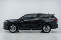 Toyota 2024 Highlander Hybrid 2.5 CVT Intelligent Electric Hybrid 4WD Flagship 7-Seater - 4