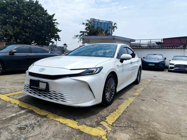 Toyota 2024 Camry Dual Engine 2.0HG CVT Prestige Edition