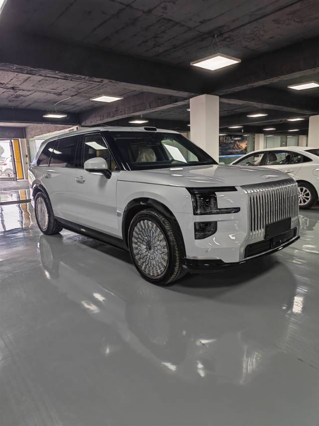 ZEEKR 2025 Zeekr 9X 2.0T Ultra Edition 70 kWh