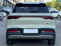 BYD 2024 Yuan UP 301km Leading Version - 8