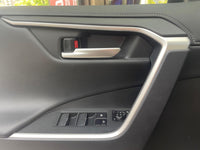 Toyota Wildlander 2024 Venza Dual Engine 2.5 CVT 2WD Luxury PLUS - 17