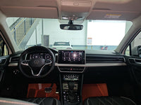 Volkswagen 2024 Tiguan L R-Line 2.0 TSI 330 TSI Front-Wheel-Drive R-Line Beyond Enjoy Edition - 3