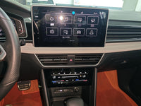 Volkswagen 2024 Tiguan L R-Line 2.0 TSI 330 TSI Front-Wheel-Drive R-Line Beyond Enjoy Edition - 4
