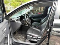 Toyota 2024 Corolla Cross Dual Engine 2.0 CVT Smart Electric Hybrid Elite - 3
