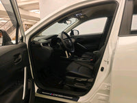 Toyota 2024 Corolla Cross Dual Engine 2.0 CVT Smart Electric Hybrid Pioneer Edition - 3