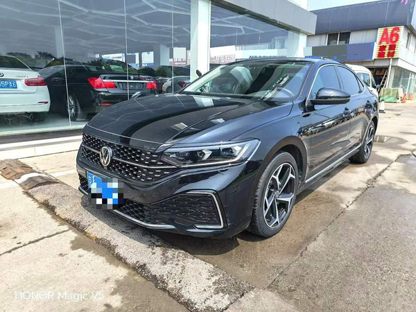 Volkswagen 2024 Passat 2.0 TSI 380 TSI Elite