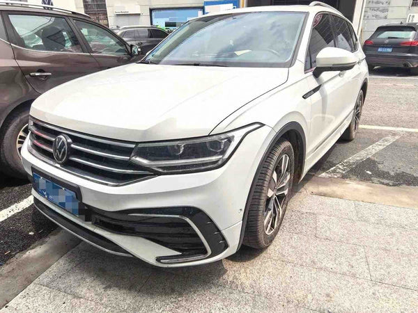 Volkswagen 2024 Tiguan L R-Line 2.0 TSI 330 TSI Front-Wheel-Drive R-Line Beyond Enjoy Edition