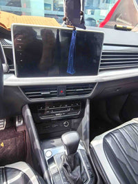Volkswagen 2024 Tiguan L R-Line 2.0 TSI 330 TSI Front-Wheel-Drive R-Line Beyond Enjoy Edition - 3