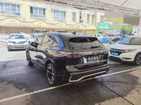 Volkswagen 2024 Tiguan L PRO 2.0 TSI 330 TSI Front-Wheel-Drive R-Line IQ Pilot Version - 4