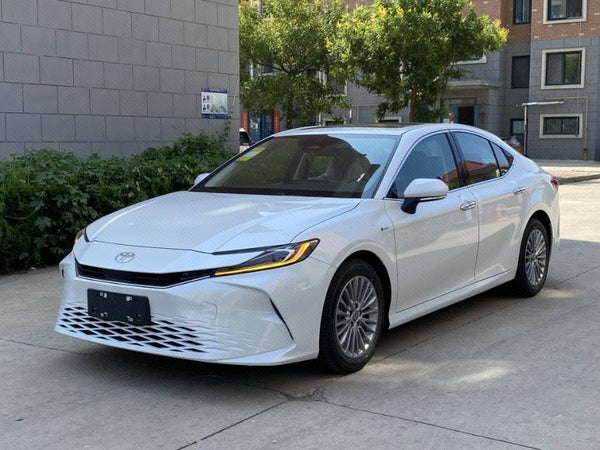 Toyota 2024 Camry Dual Engine 2.0HGVP CVT Luxury Edition
