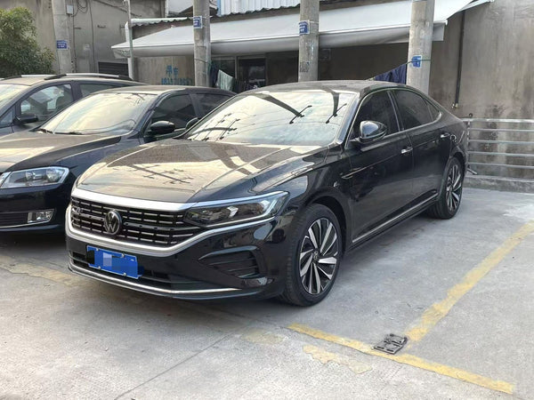 Volkswagen 2025 Passat 2.0 TSI 380 TSI Outstanding Model Starry Sky Dragon Soaring Edition