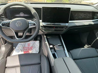 Volkswagen 2025 Passat Pro 1.5TSI 300TSI Starry Sky Dragon Brilliance Edition - 2