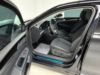 Volkswagen 2025 Passat 2.0 TSI 330 TSI Outstanding Edition Starry Sky Elite Version - 4